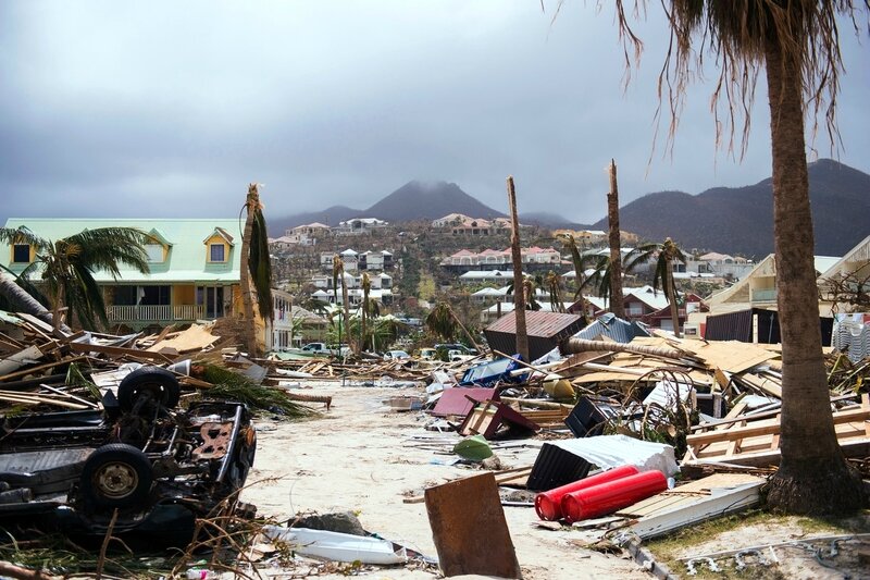 Orient-Bay-Caraibes-Saint-Martinle-passage-ouragan-Irma-7-septembre-2017_0_1398_931