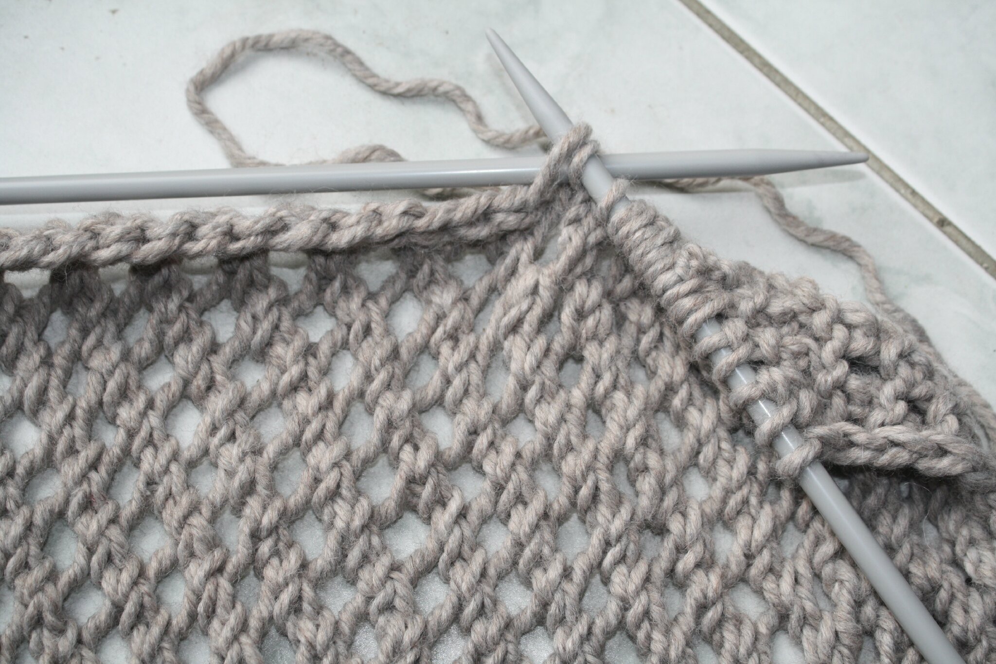 tricoter un snood fantaisie