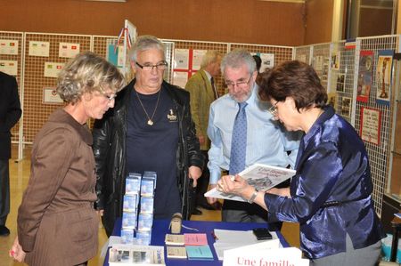 18 octobre 2011 - Vernissage exposition Le Souvenir Français (11)