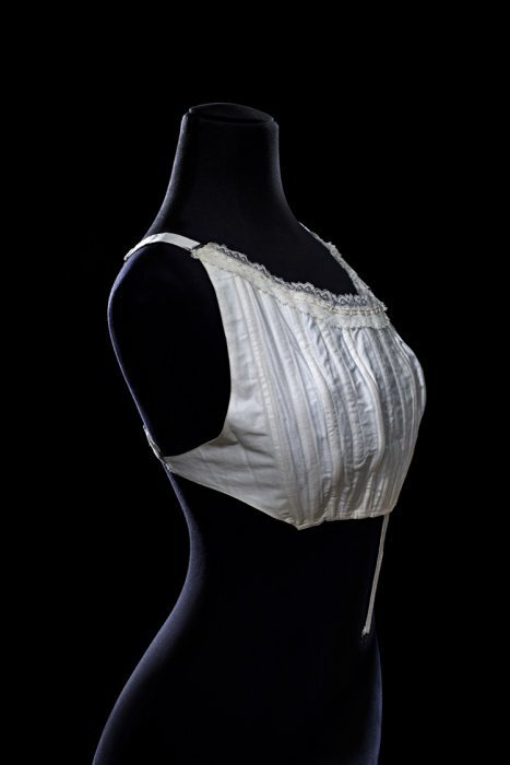 Corselet__amplificateur_de_poitrine__vers_1900_1910