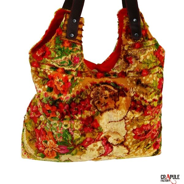 greta-sac-de-createur-tenture-de-soie-tissee-anges-cuir-chic-kitsch-coloree-bondieuseriel
