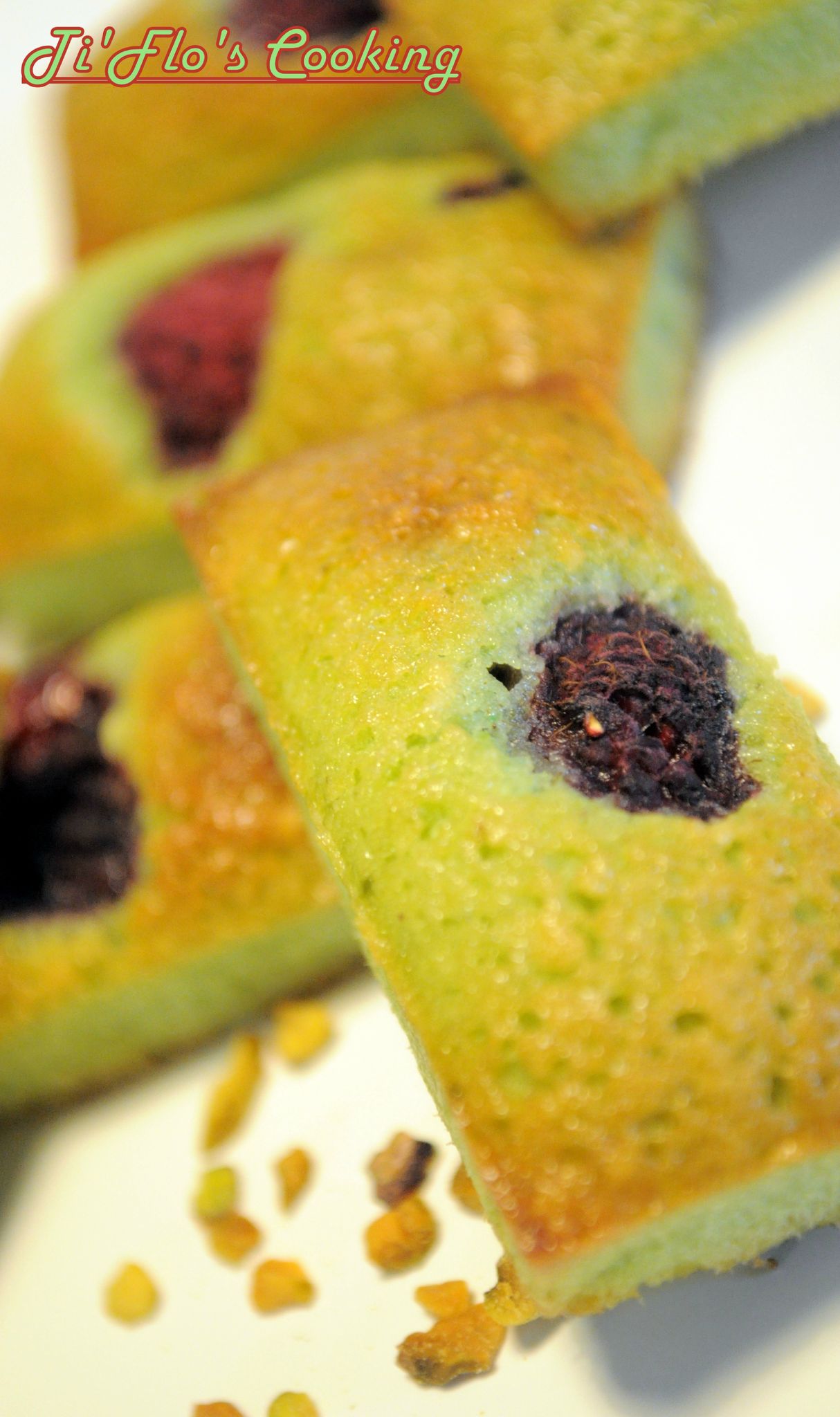 Financiers Pistache Framboise Ti Flo S Cooking