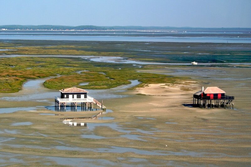 Bassin_d'Arcachon_-_Cabanes_tchanquées