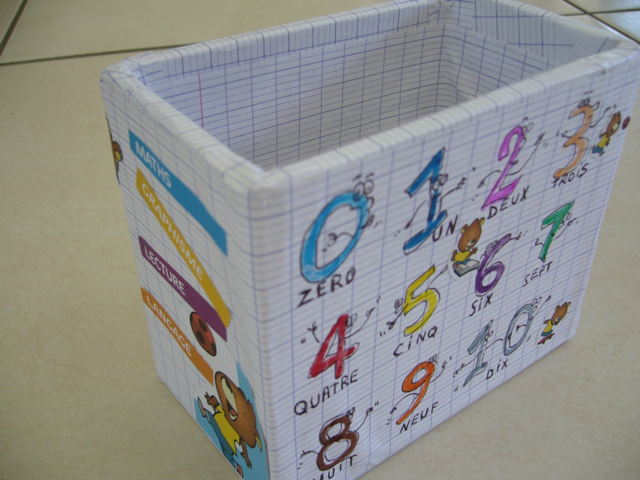 Pot crayons rentrée scolaire Bricol et Carton Pot crayons rentrée scolaire