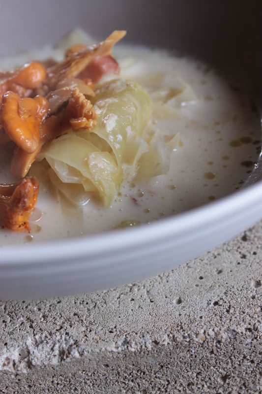 Soupe aux choux et aux chanterelle