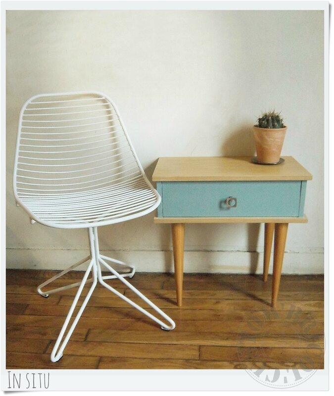 Chevet vintage bleu - in situ (2)