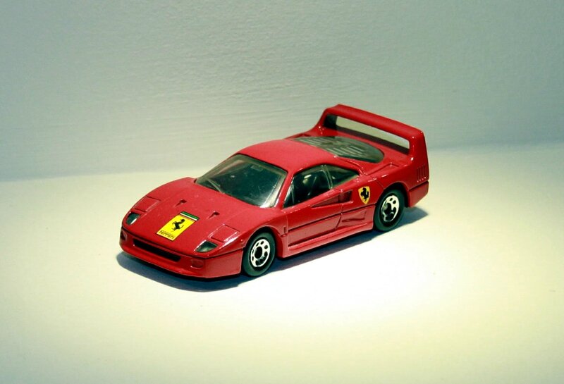 Ferrari F40 (Matchbox) 01