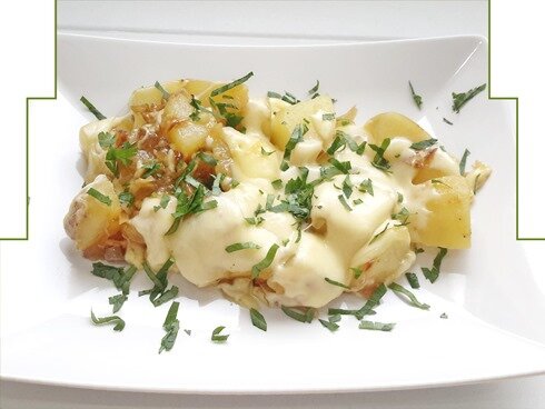 pommes de terre aux oignons et fromage fondu au cookeo14 pommes de terre aux oignons et fromage fondu au cookeo14