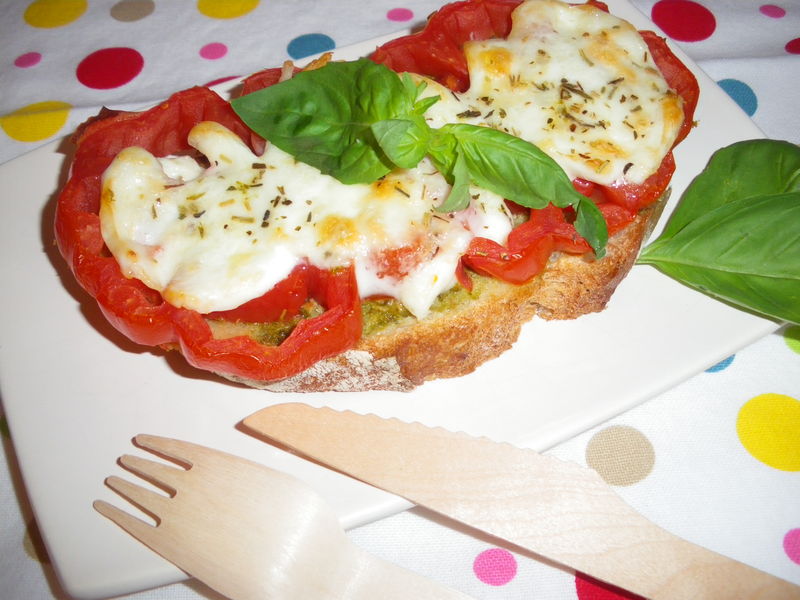 Tomaten Mozarella Toast — Rezepte Suchen