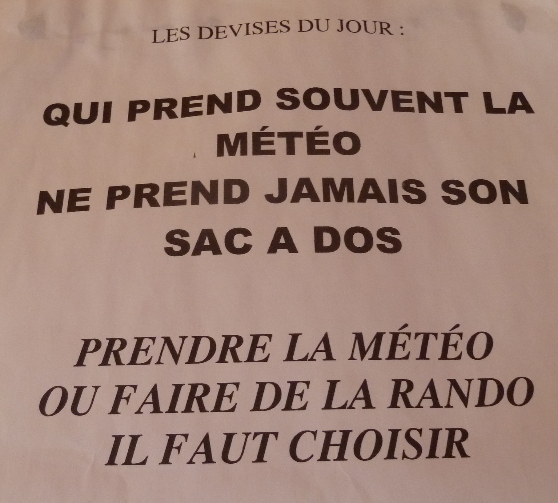Lenfant a tourné le cou fait mal