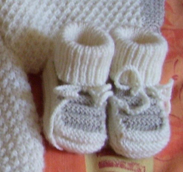 apprendre a tricoter layette