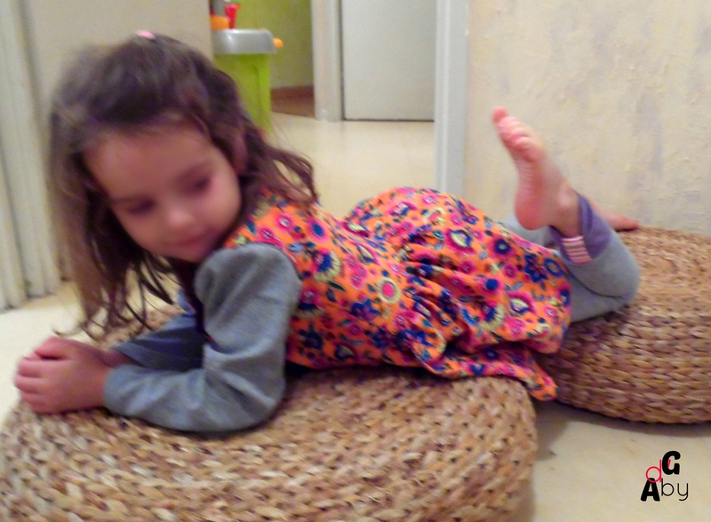 Roma pose