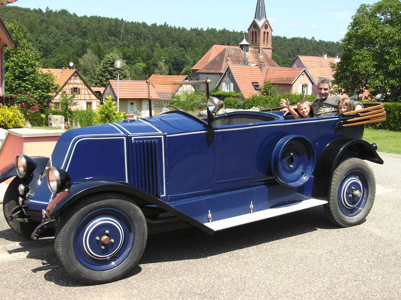 49574215.jpg
