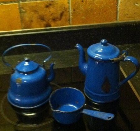 blog_bouilloire_cafeti_re_poelon_enfant_bleu__maill_IMG_0117__2_