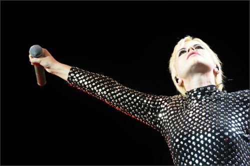 cramberries-zenith-paris-delvienne-01
