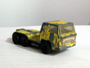 Bernard (Majorette) 01