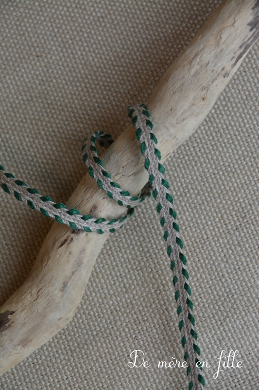 galon bordé vert