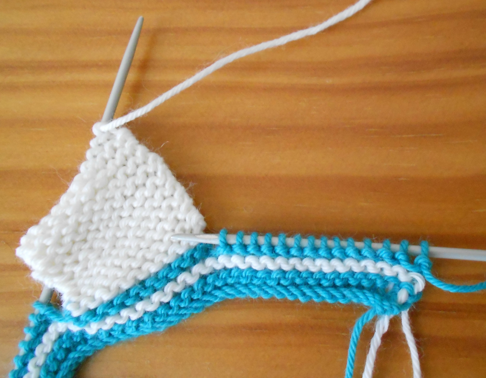 3 petites mailles Du tricot, du crochet… un peu, beaucoup, passionnément…