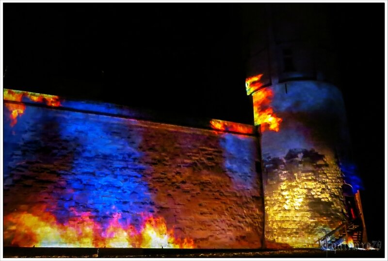 Foulques Nerra incendie le Château de Saumur- an mil (2)