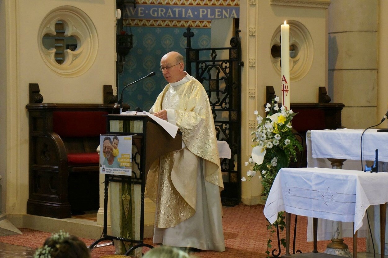 2017-05-28-entrées eucharistie-VIEUX-BERQUIN (25)