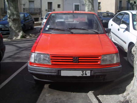 Peugeot309phase1av