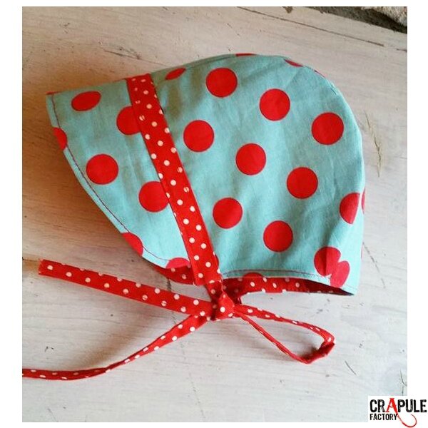Beguin / bonnet renfant original retro bleu pois rouge crapule factory