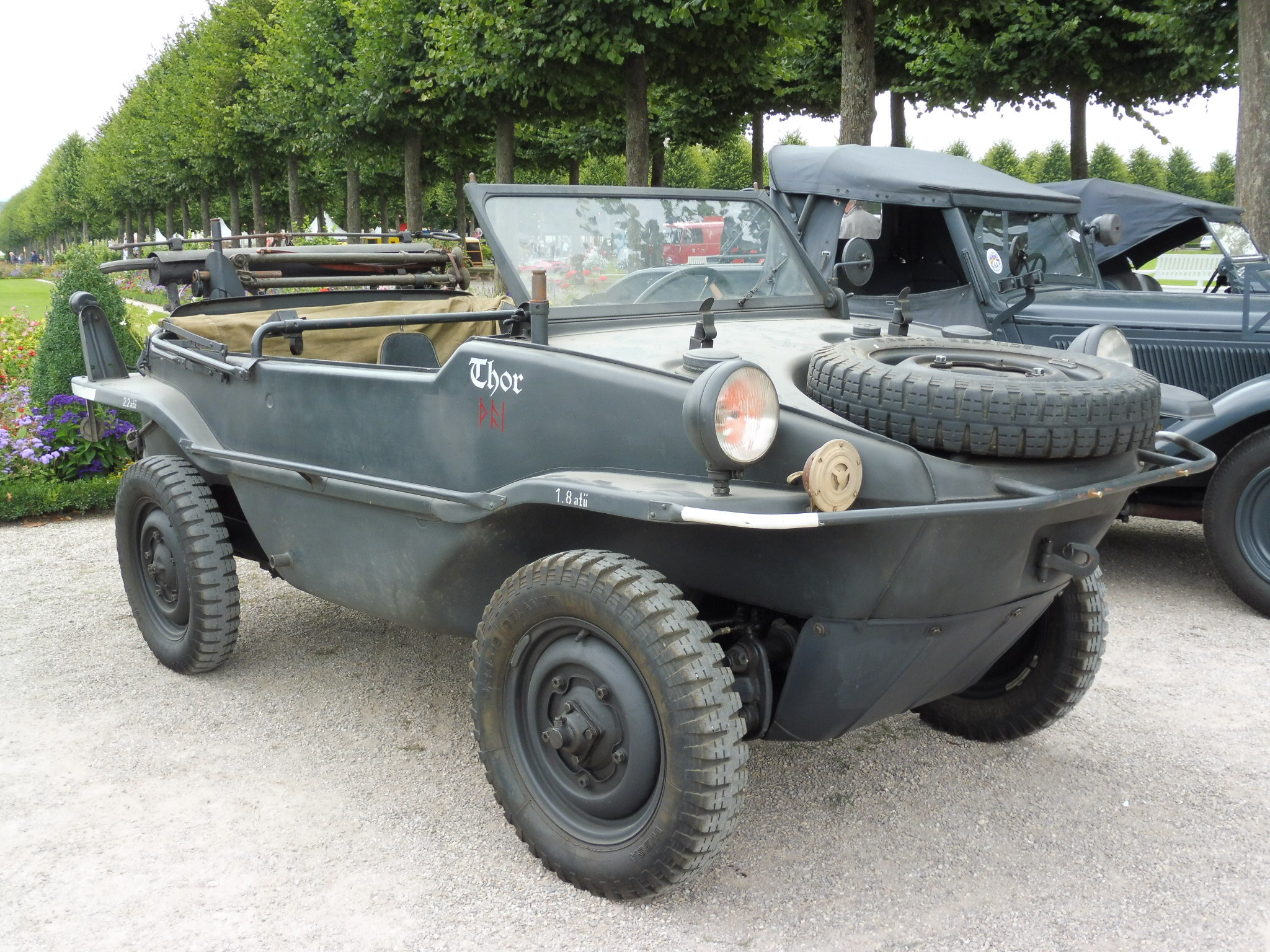 Volkswagen typ 166 schwimmwagen