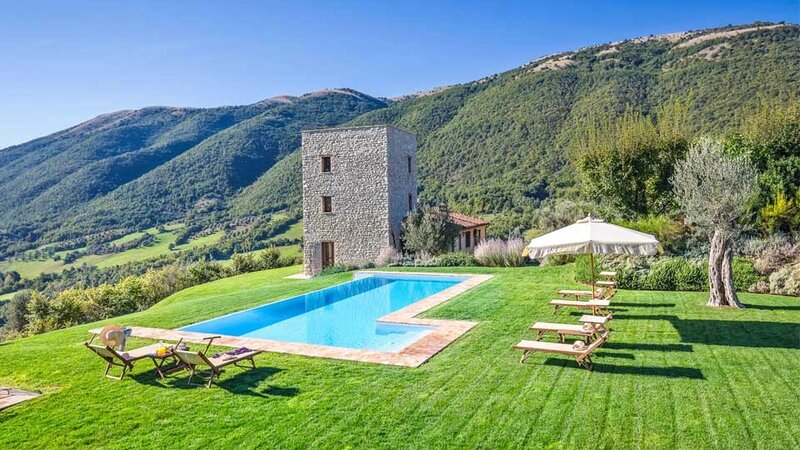 ombrie-villa-torre-9474188885614d309eb16a8