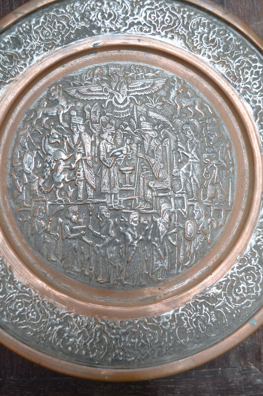 plateau cuivre art IRANIEN, métalwork historique Ciselé Étamé Ottoman