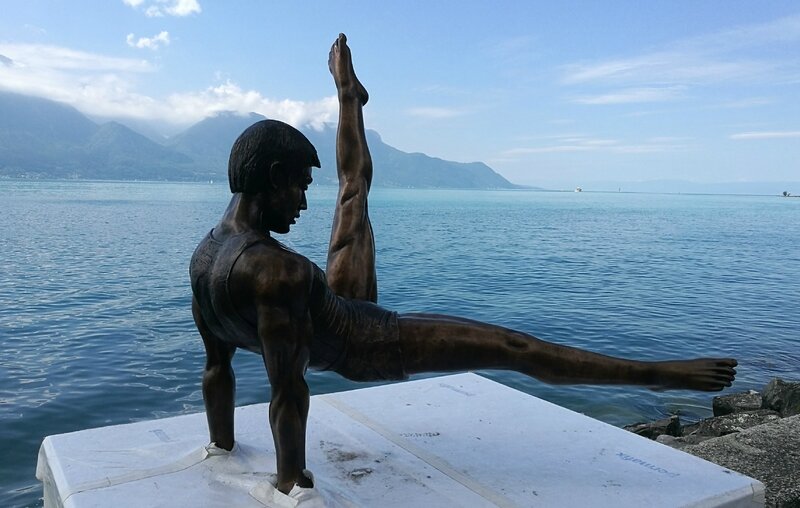 Montreux, statue de Li Ning