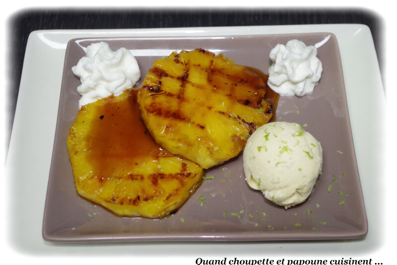 tranches d'ananas grillés, crème chantilly citron vert et sa boule de glace vanille-4958