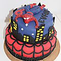 Gâteau spiderman { gâteau 3d } pâte à sucre 