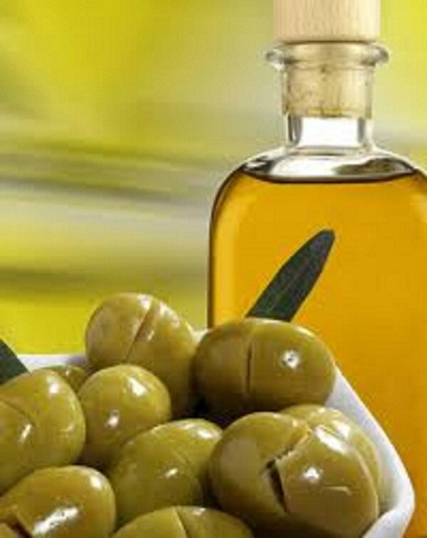 Olives vertes fendues
