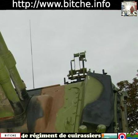 _ 0 BITCHE 2044