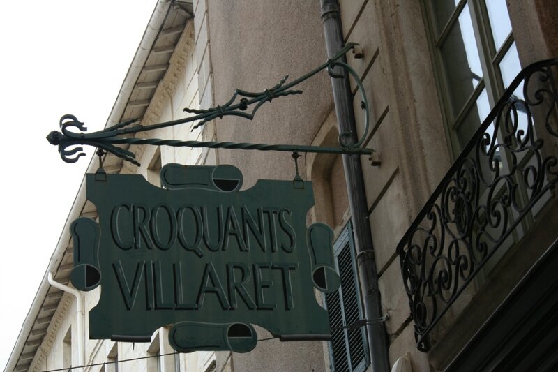 Nîmes 172