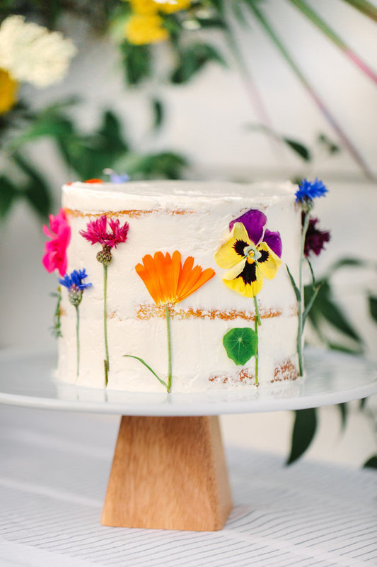 easter_edible_flower_cake
