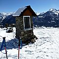 2 oratoires sur la piste de ski...(briançon-serre-chevalier)
