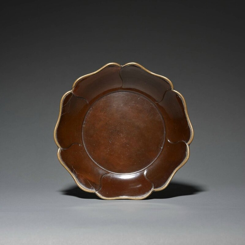 lacquer_dish_72dpi