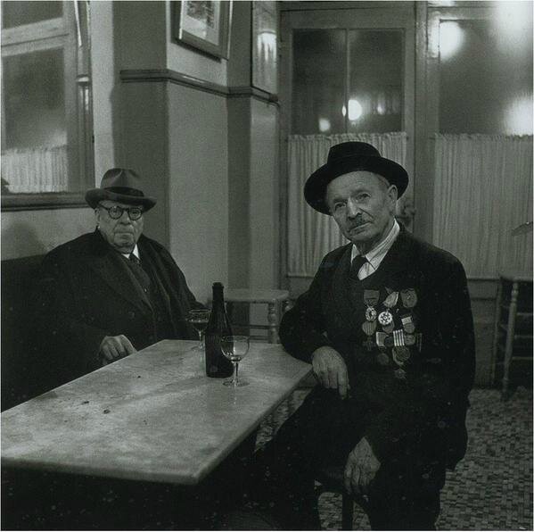 Robert Doisneau Ancien combattant, Café de l'Ourcq, de 1953