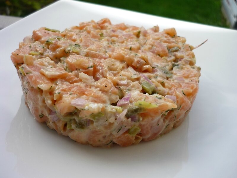 Tartare de saumon {Cyril Lignac} Chez Ale