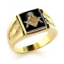 bague et talisman