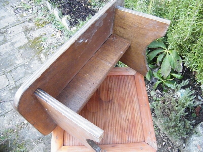 PETIT_BANC