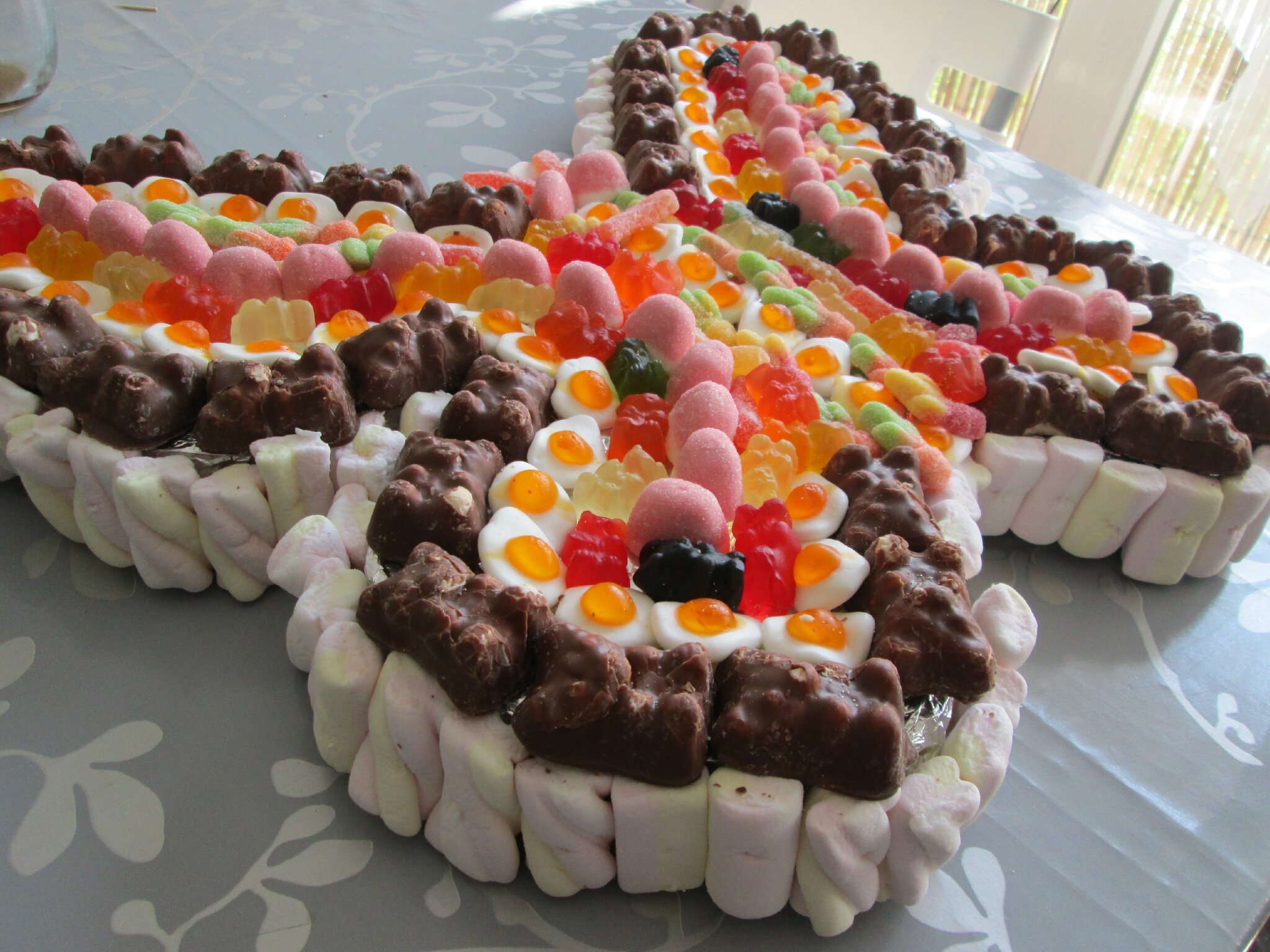 Gateau De Bonbons Papillon N 1 Tous En Cuisine Avec Chris