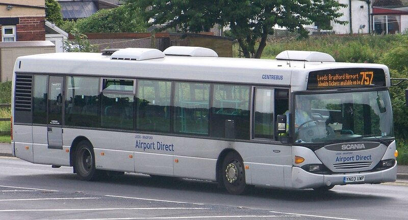 1280px-Centrebus_Holdings_bus_784_(YN03_UWP)_2003_Scania_CN94UB_OmniCity,_757_Airport_Direct,_Yeadon,_24_July_2010
