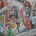 Tags et dessins de rue