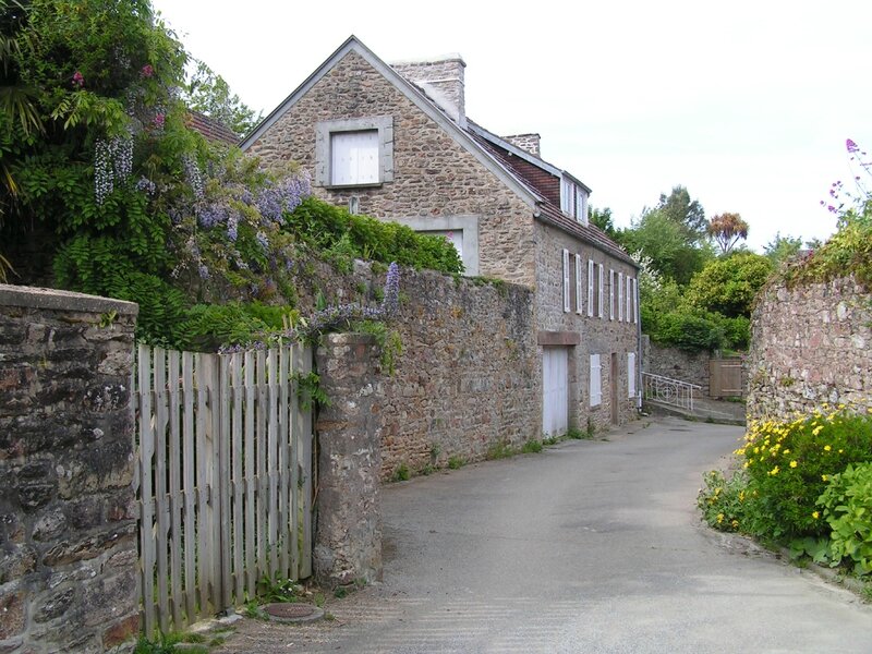 2015 05 28 - Saint-Germain des Vaux - le village (7)
