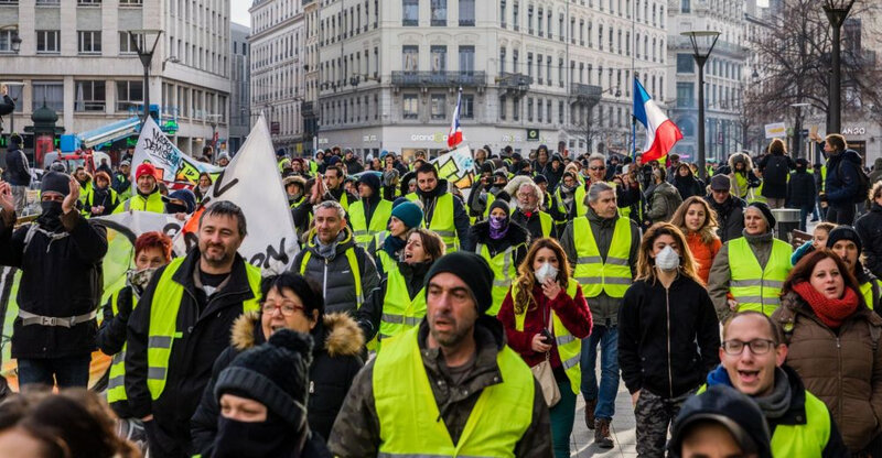 Photo-gilets-jaunes-Lyon