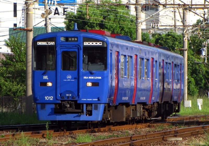 JR 200DC Sea Side Liner, Nagasaki line.
