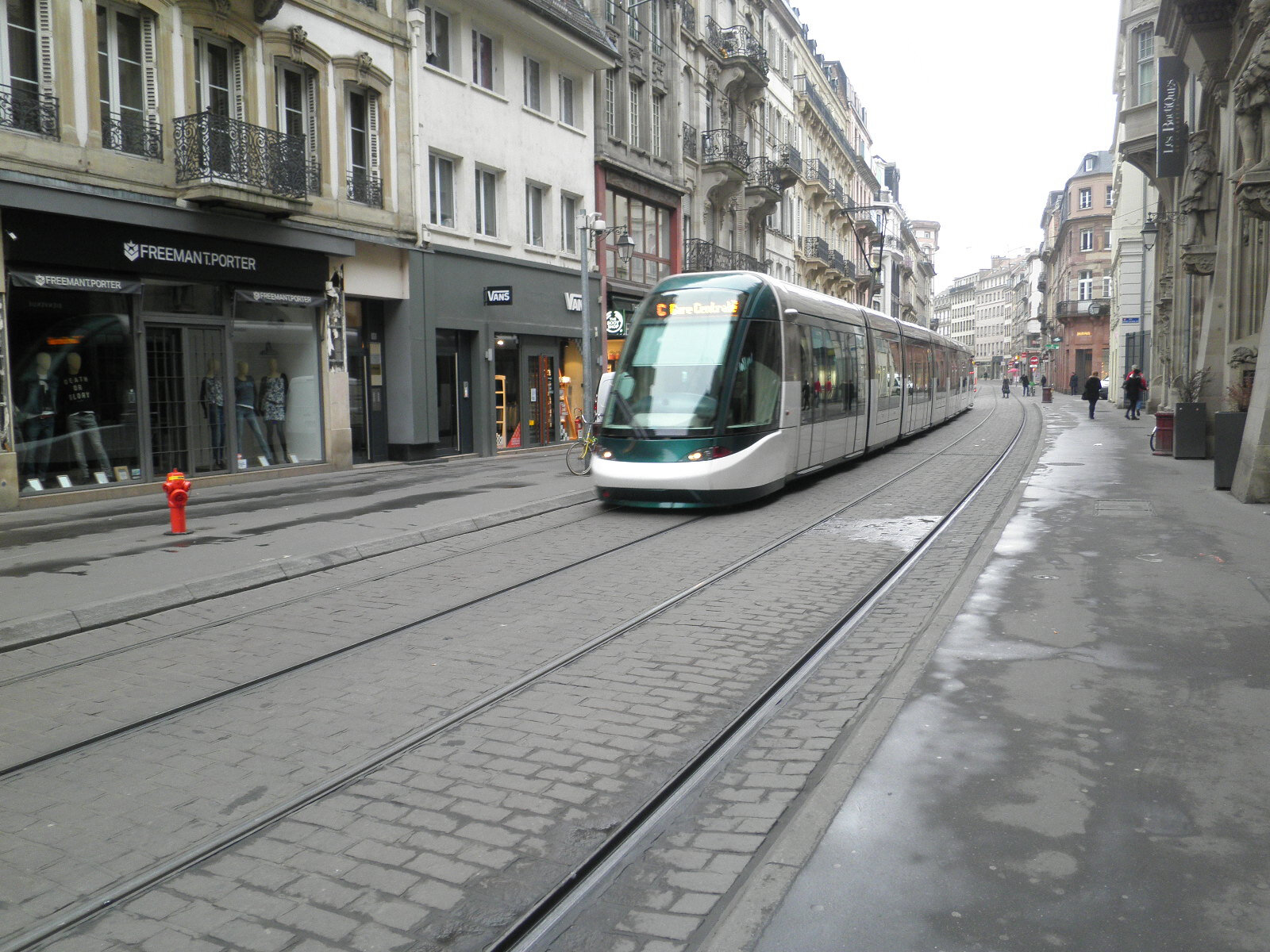 67-strasbourg-tram-14 - Photo de tramways - gares et trains