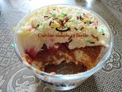 tiramisu fraise chocolat blanc 06
